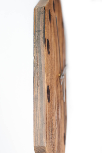 Salda 3 wall clock.